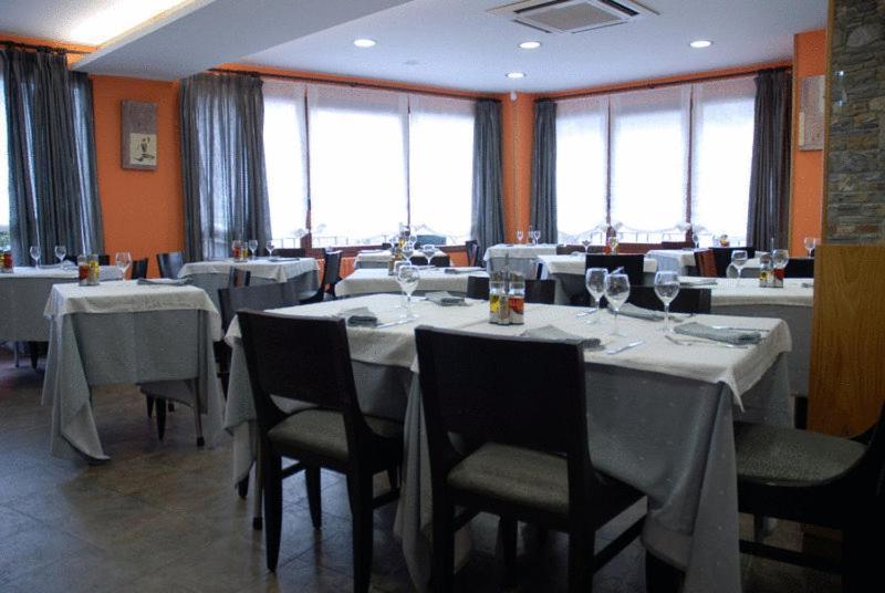Hotel De Rei Llavorsí エクステリア 写真