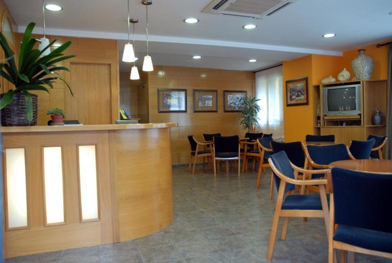 Hotel De Rei Llavorsí エクステリア 写真